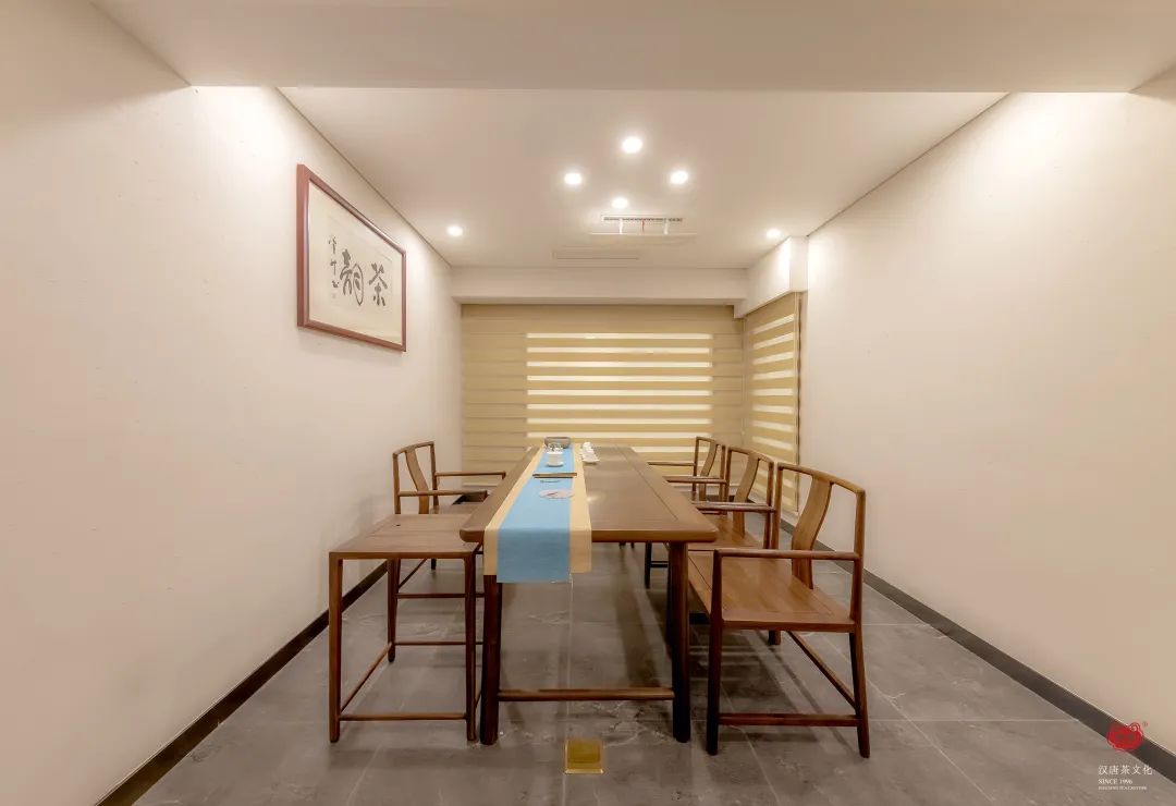 茶品牌體驗空間巡禮第四輯 | CBD里的摩登品品香插圖16 茶品牌體驗空間巡禮第四輯 | CBD里的摩登品品香插圖16