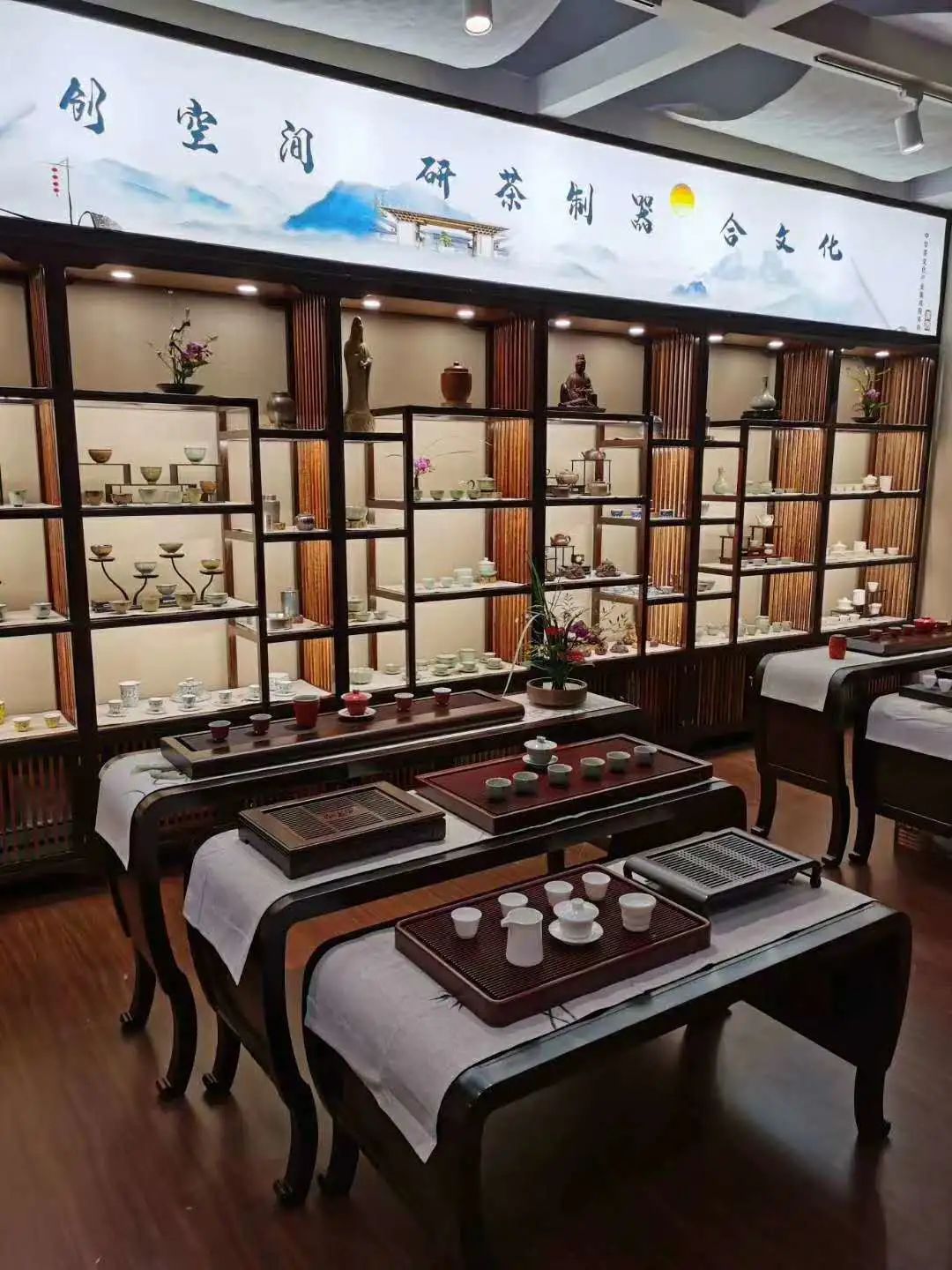 漢唐參展國際名家具展紀(jì)實(shí)插圖10 漢唐參展國際名家具展紀(jì)實(shí)插圖10
